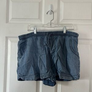 Universal Thread Indigo Button-Up Shirt